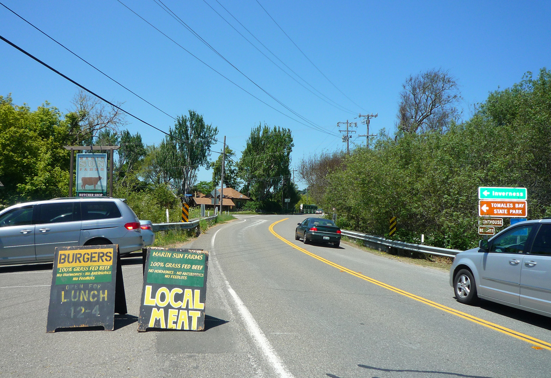 お肉屋さんでバーガー